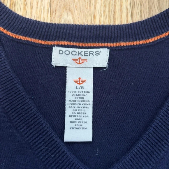 Dockers |  100% Cotton V-Neck Sweater Vest - Picture 2 of 6